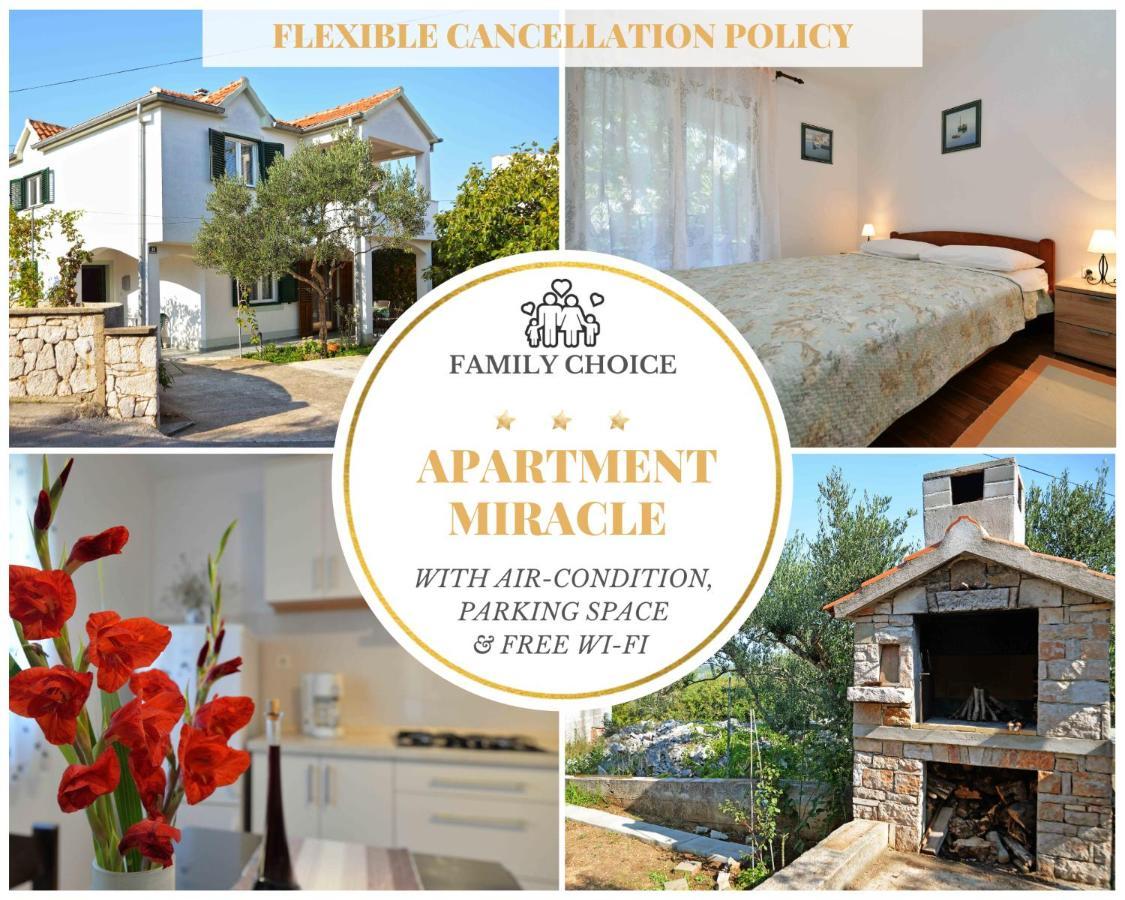 Apartment Miracle มูร์แตร์ ภายนอก รูปภาพ
